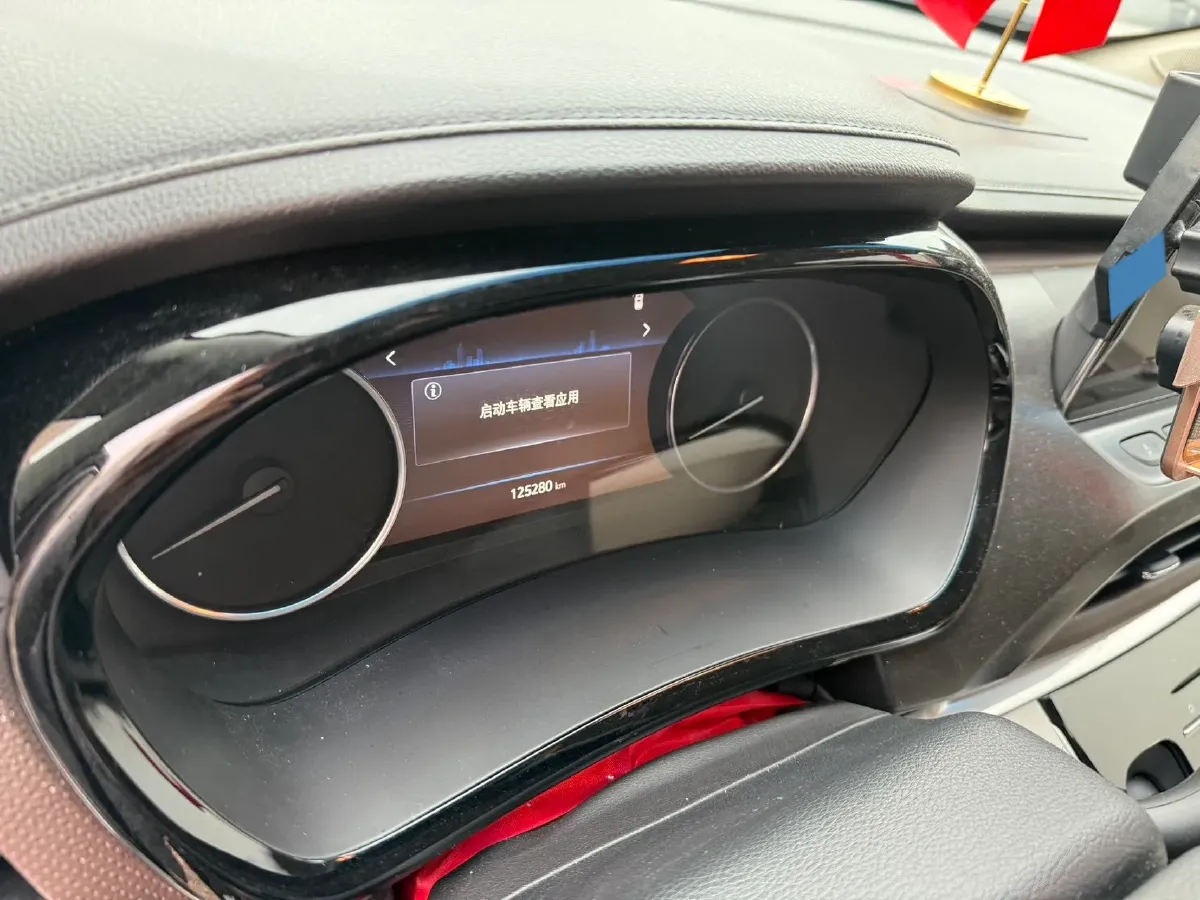 2021 Buick GL8 2.0T 237HP L4 9AT,autocango,china used car exporter,china ev exporter,chinese used car exporter,chinese used ev exporter