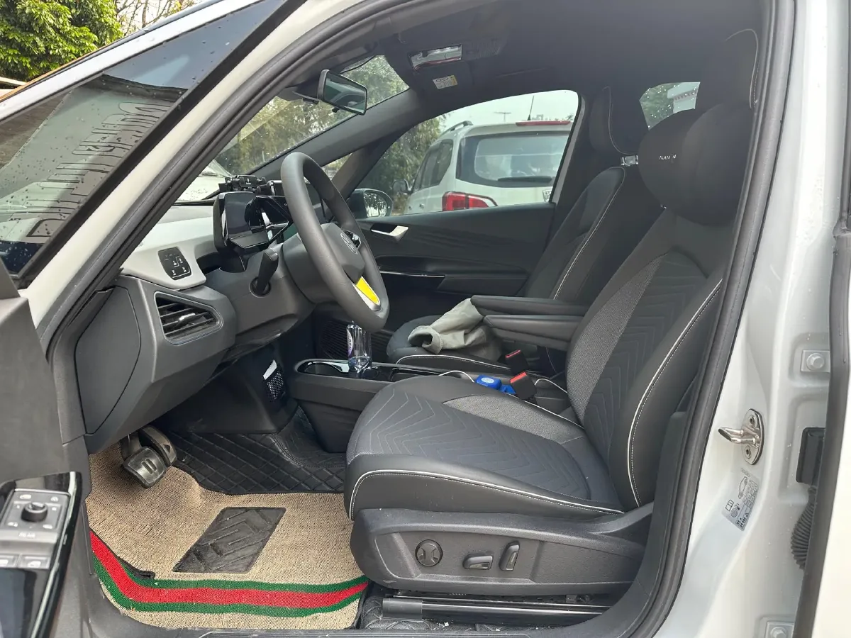 2023 Volkswagen ID.3 BEV 52.8KWH,autocango,china used car exporter,china ev exporter,chinese used car exporter,chinese used ev exporter