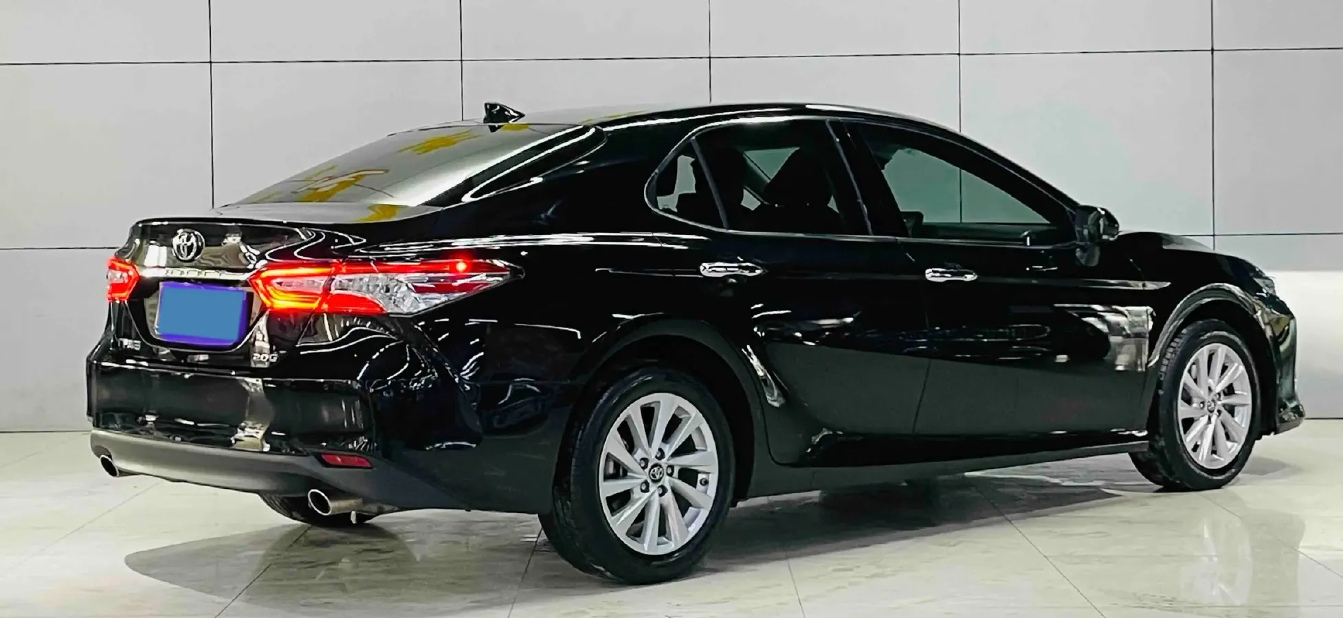 2021 Toyota Camry 2.0L 178HP L4 CVT,autocango,china used car exporter,china ev exporter,chinese used car exporter,chinese used ev exporter