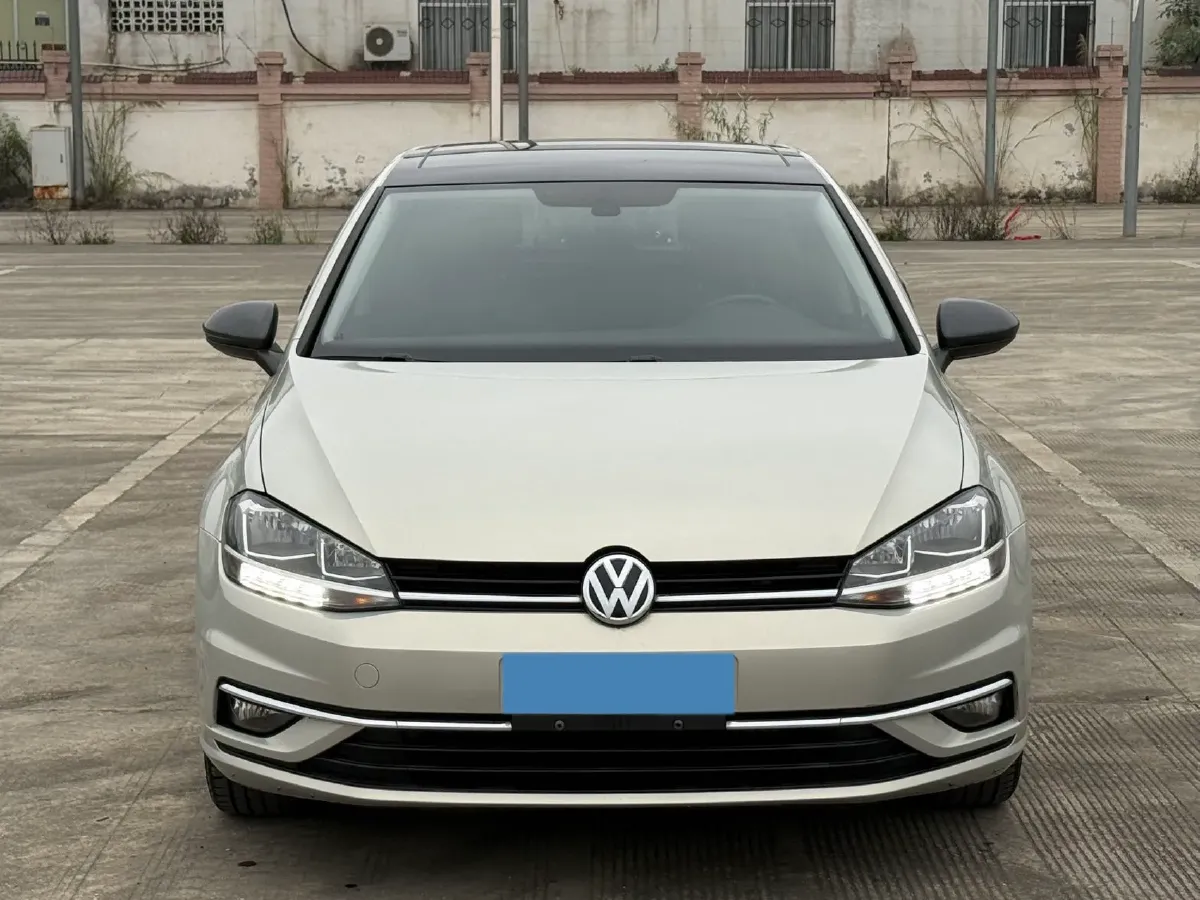 2018 Volkswagen Golf 1.4T 131HP L4 7DCT,autocango,china used car exporter,china ev exporter,chinese used car exporter,chinese used ev exporter