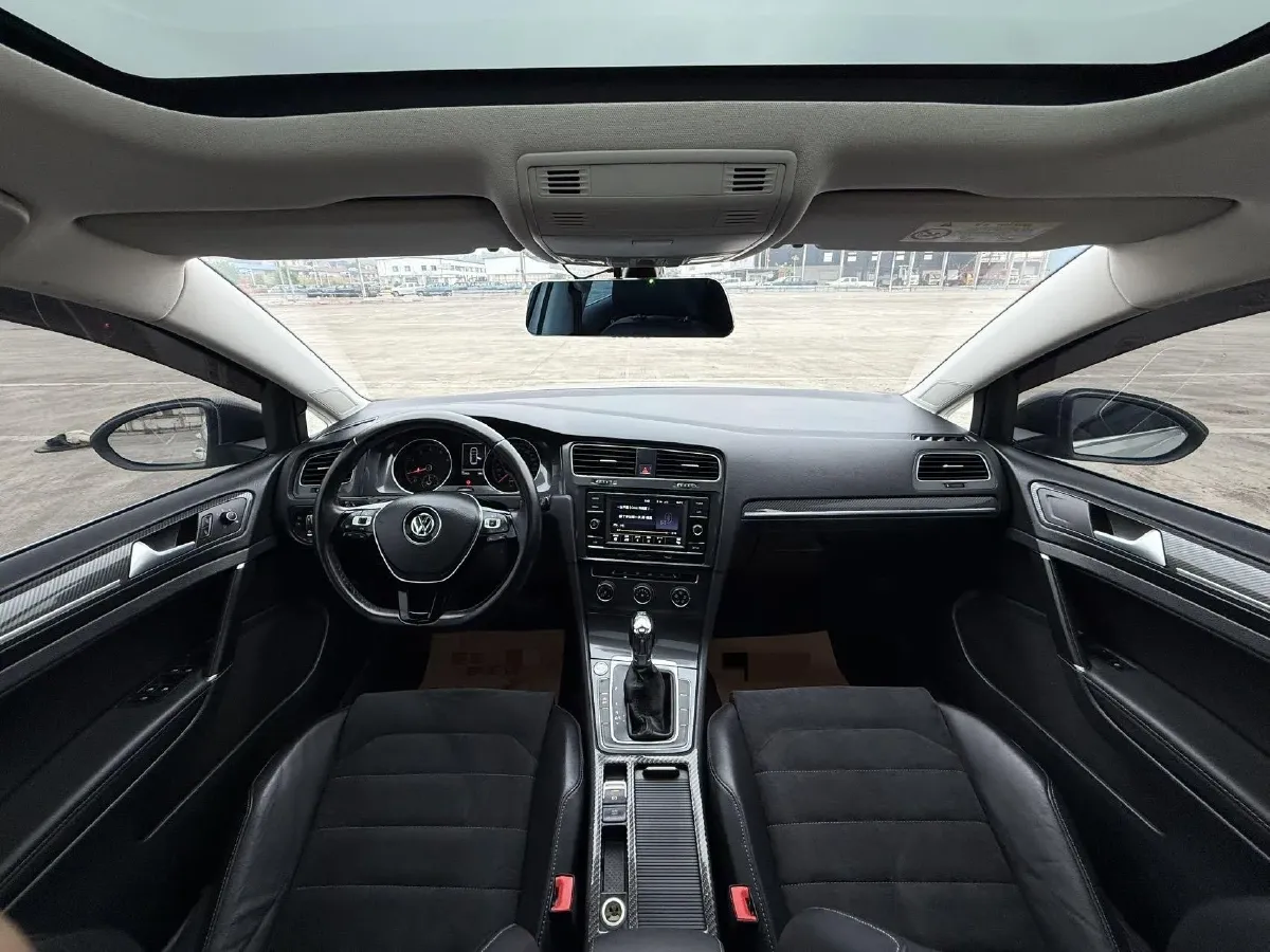 2018 Volkswagen Golf 1.4T 131HP L4 7DCT,autocango,china used car exporter,china ev exporter,chinese used car exporter,chinese used ev exporter