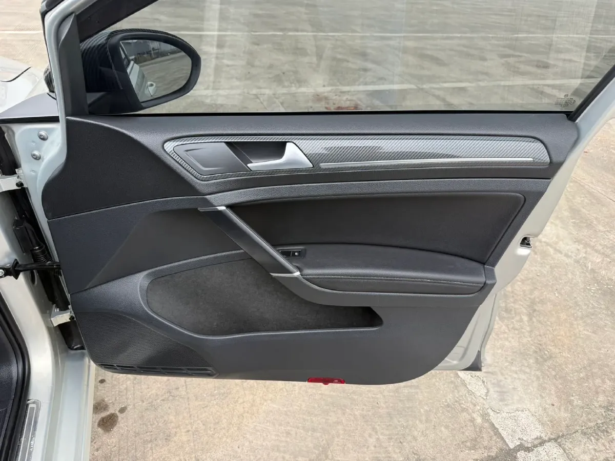 2018 Volkswagen Golf 1.4T 131HP L4 7DCT,autocango,china used car exporter,china ev exporter,chinese used car exporter,chinese used ev exporter