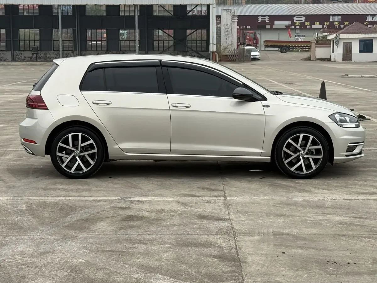 2018 Volkswagen Golf 1.4T 131HP L4 7DCT,autocango,china used car exporter,china ev exporter,chinese used car exporter,chinese used ev exporter