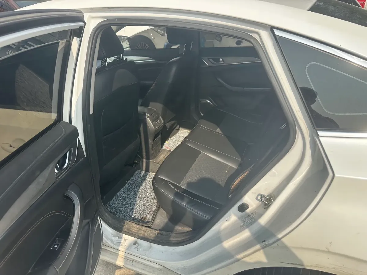 2019 ChangAn Eado BEV 52.56KWH,autocango,china used car exporter,china ev exporter,chinese used car exporter,chinese used ev exporter