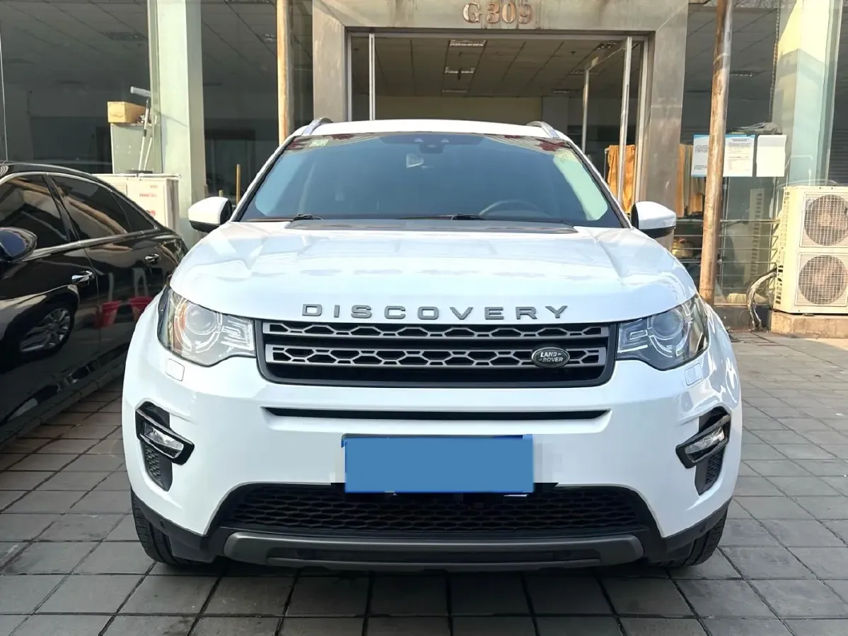 2019 Land Rover Discovery Sport 2.0T 241HP L4 9AT,autocango,china used car exporter,china ev exporter,chinese used car exporter,chinese used ev exporter