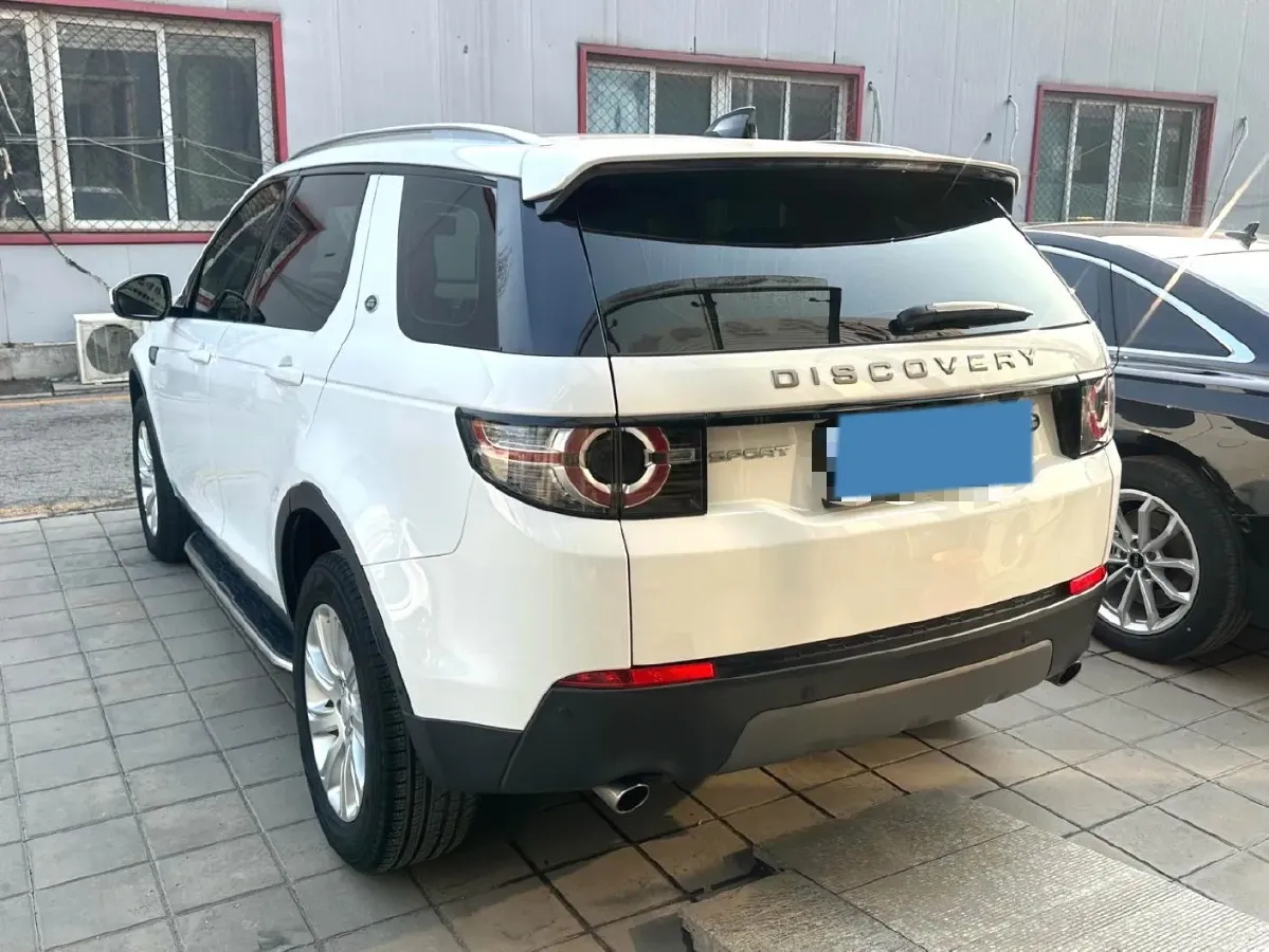 2019 Land Rover Discovery Sport 2.0T 241HP L4 9AT,autocango,china used car exporter,china ev exporter,chinese used car exporter,chinese used ev exporter