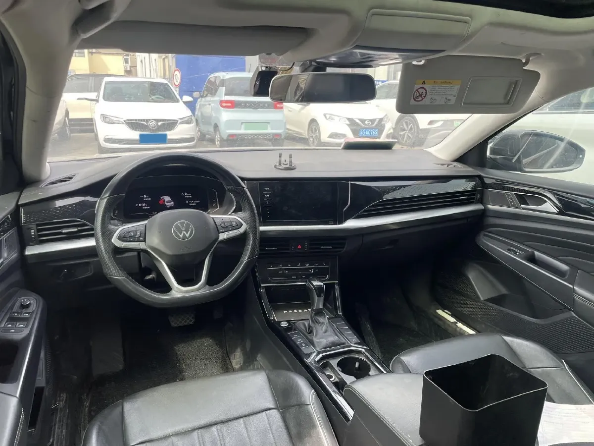 2021 Volkswagen Passat 2.0T 186HP L4 7DCT,autocango,china used car exporter,china ev exporter,chinese used car exporter,chinese used ev exporter