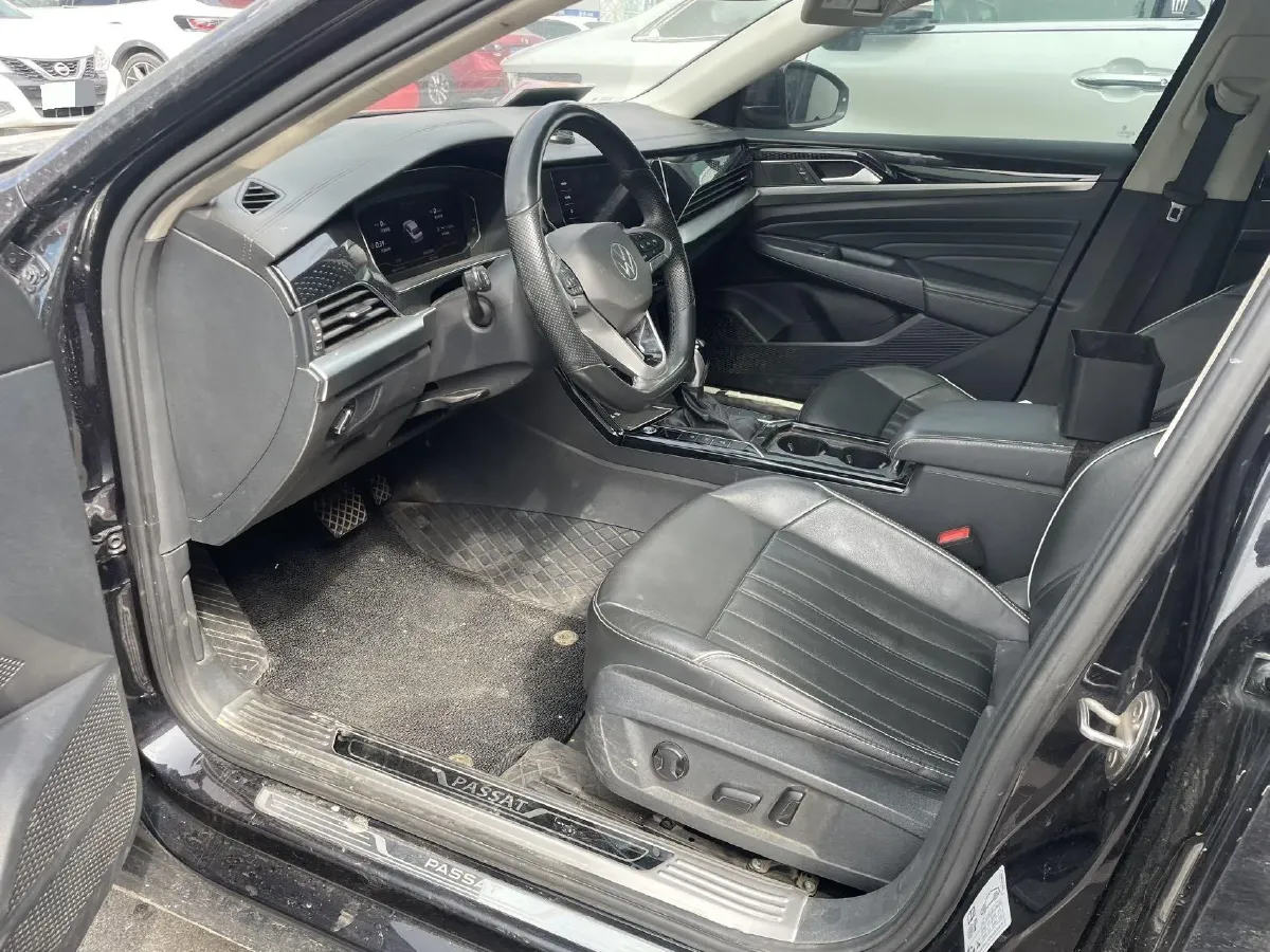 2021 Volkswagen Passat 2.0T 186HP L4 7DCT,autocango,china used car exporter,china ev exporter,chinese used car exporter,chinese used ev exporter