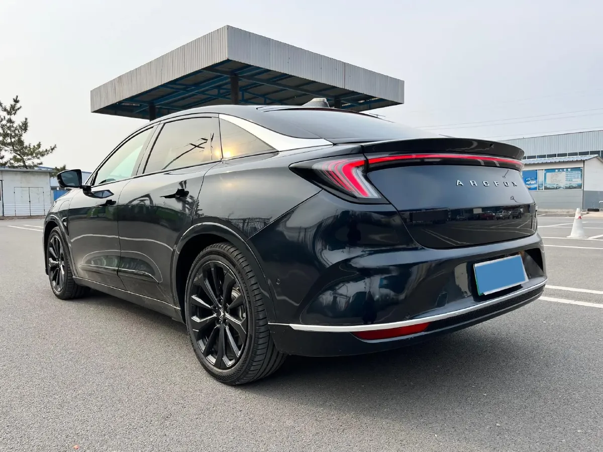 2022 ARCFOX αS BEV 74.5KWH,autocango,china used car exporter,china ev exporter,chinese used car exporter,chinese used ev exporter