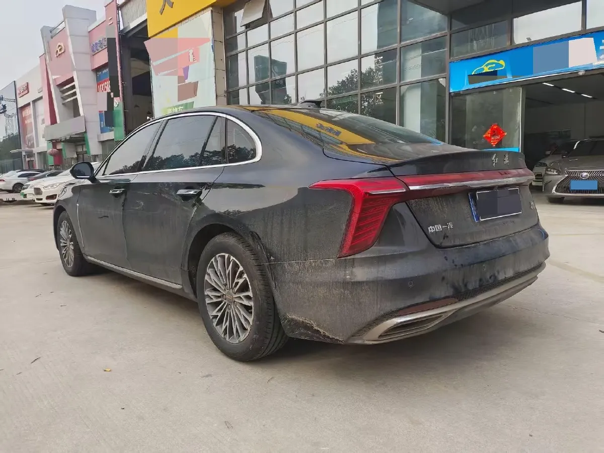 2023 HongQi H5 2.0T 224HP L4 8AT,autocango,china used car exporter,china ev exporter,chinese used car exporter,chinese used ev exporter