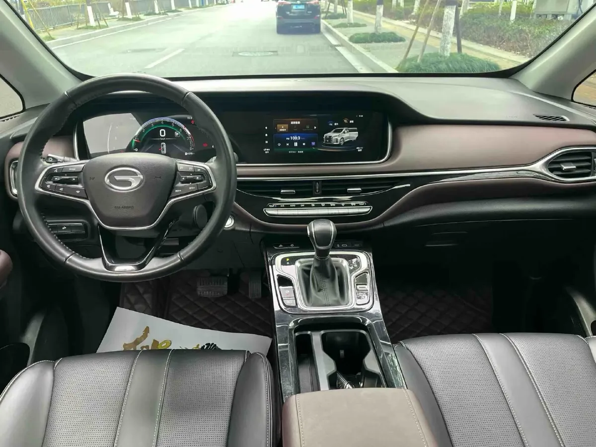 2023 GAC Trumpchi M6 1.5T 177HP L4 7DCT,autocango,china used car exporter,china ev exporter,chinese used car exporter,chinese used ev exporter