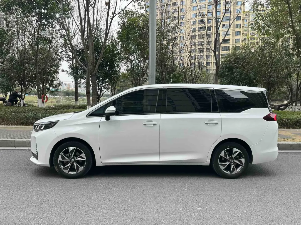 2023 GAC Trumpchi M6 1.5T 177HP L4 7DCT,autocango,china used car exporter,china ev exporter,chinese used car exporter,chinese used ev exporter