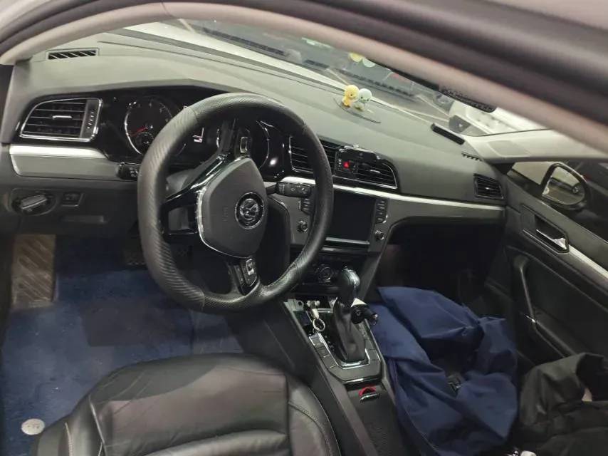2017 Volkswagen Lamando 1.4T 150HP L4 7DCT,autocango,china used car exporter,china ev exporter,chinese used car exporter,chinese used ev exporter