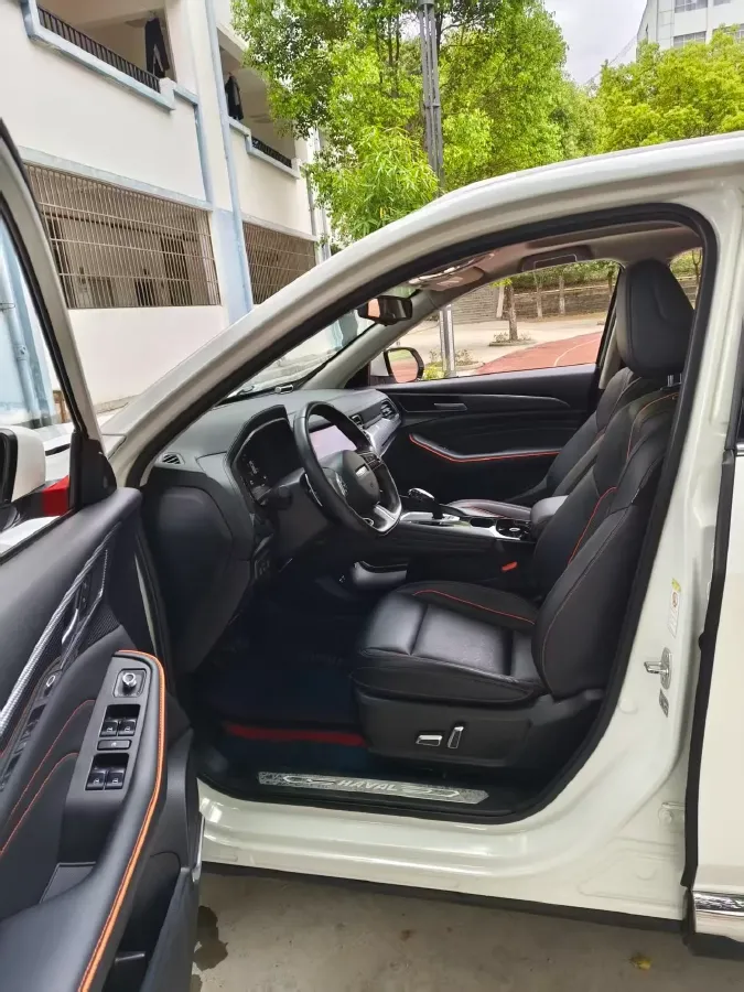 2021 Haval F7 2.0T 224HP L4 7DCT,autocango,china used car exporter,china ev exporter,chinese used car exporter,chinese used ev exporter