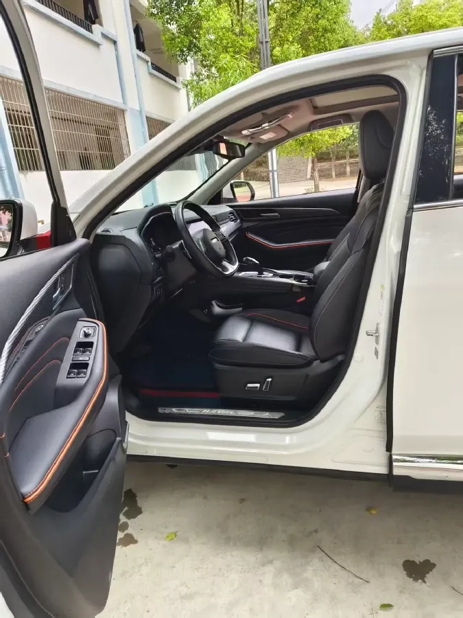 2021 Haval F7 2.0T 224HP L4 7DCT,autocango,china used car exporter,china ev exporter,chinese used car exporter,chinese used ev exporter