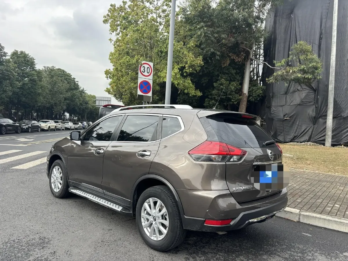 2021 Nissan X-Trail 2.0L 151HP L4 CVT,autocango,china used car exporter,china ev exporter,chinese used car exporter,chinese used ev exporter
