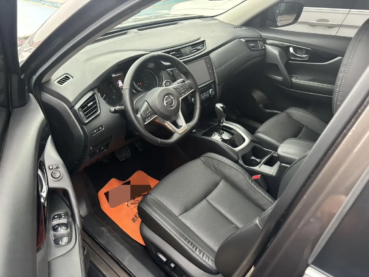 2021 Nissan X-Trail 2.0L 151HP L4 CVT,autocango,china used car exporter,china ev exporter,chinese used car exporter,chinese used ev exporter