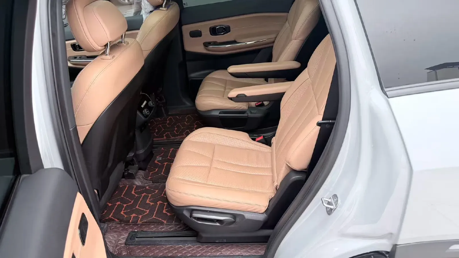 2022 NIO ES8 BEV 75KWH,autocango,china used car exporter,china ev exporter,chinese used car exporter,chinese used ev exporter