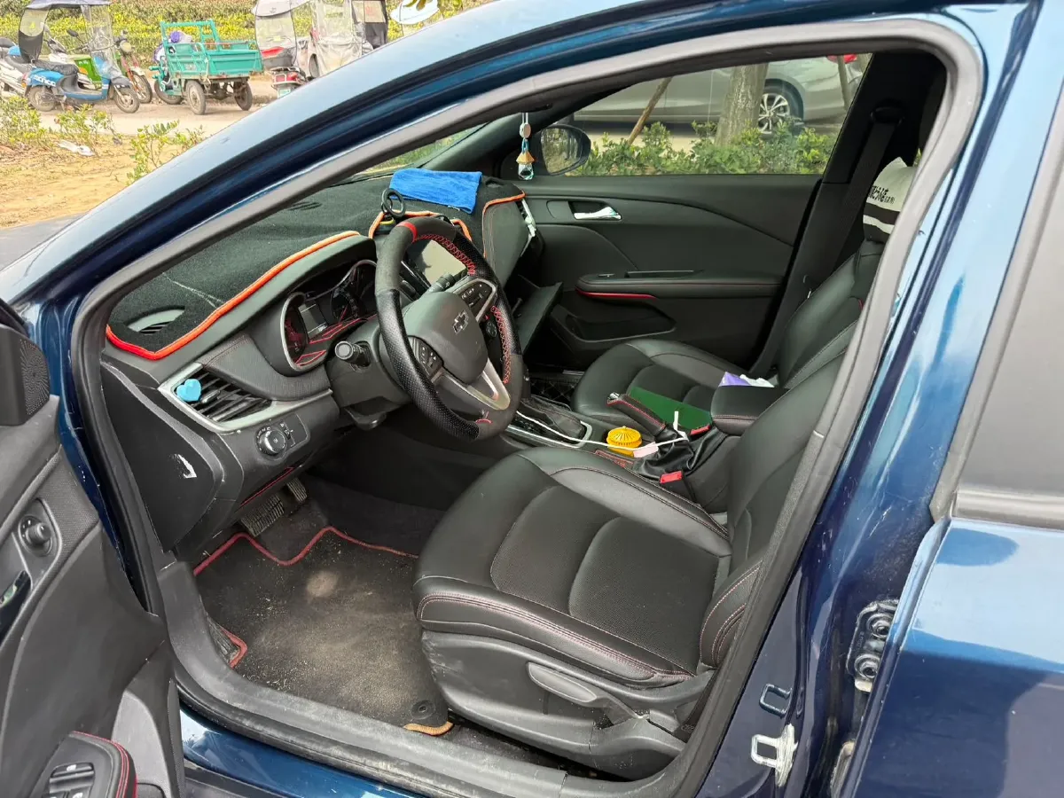 2019 Chevrolet Monza 1.3T 163HP L3 6AT,autocango,china used car exporter,china ev exporter,chinese used car exporter,chinese used ev exporter