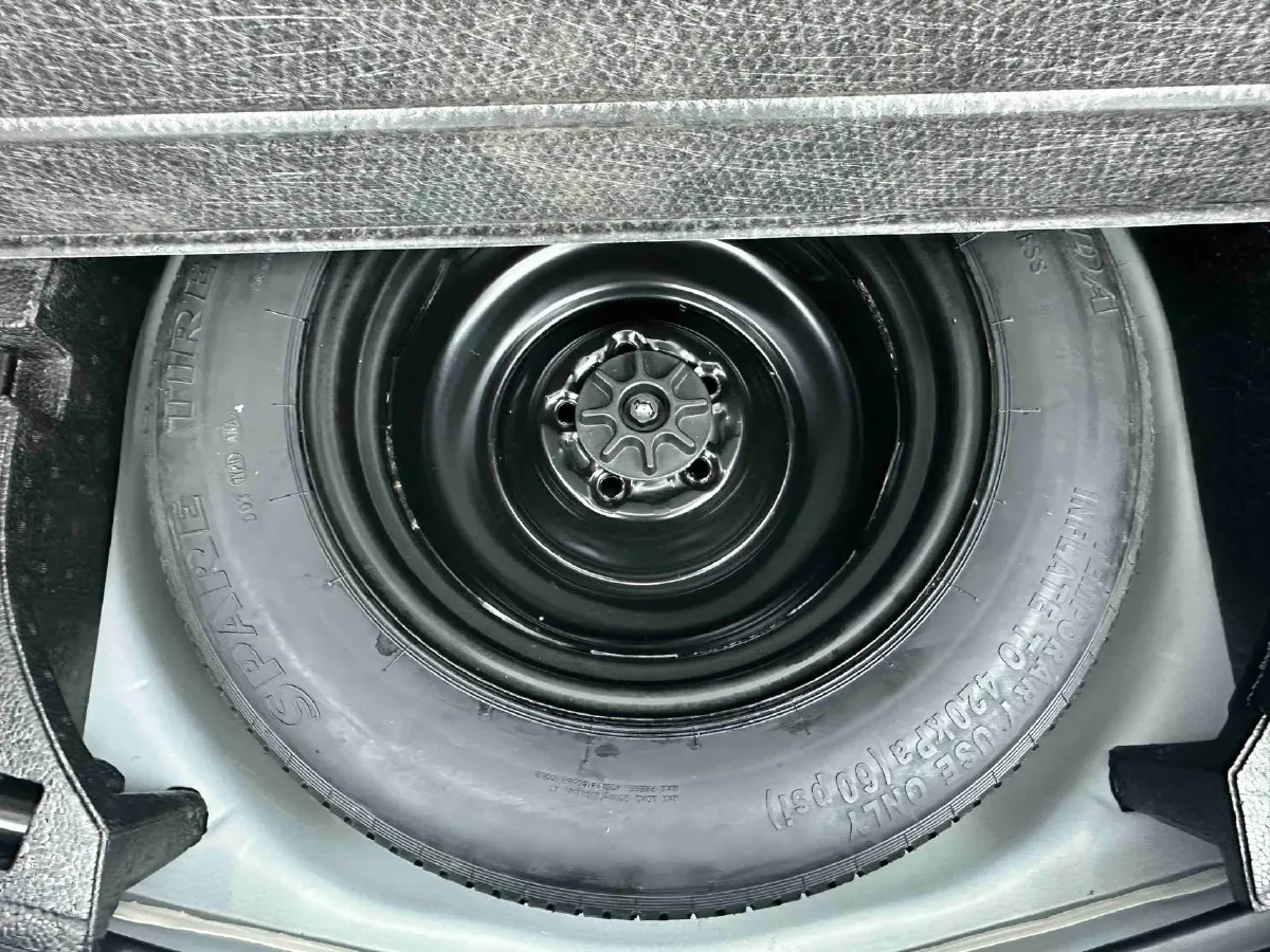 2022 Hyundai Tucson 2.0L 150HP L4 6AT Hybrid,autocango,china used car exporter,china ev exporter,chinese used car exporter,chinese used ev exporter