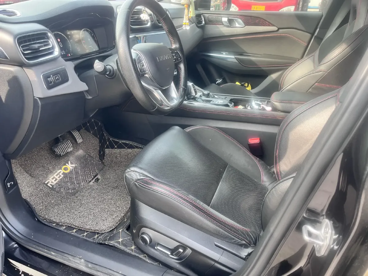 2018 Toyota C-HR 2.0L 171HP L4 CVT,autocango,china used car exporter,china ev exporter,chinese used car exporter,chinese used ev exporter