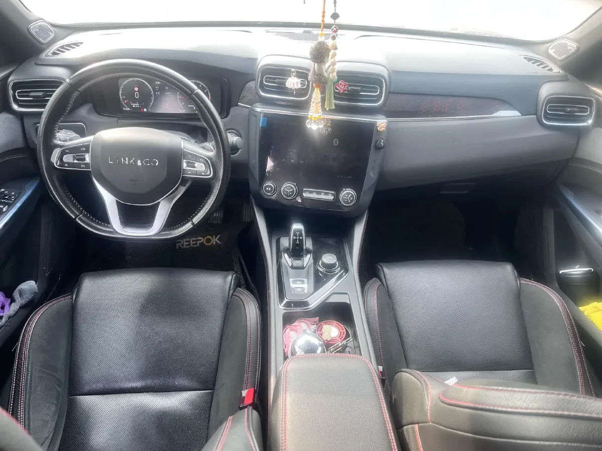 2018 Toyota C-HR 2.0L 171HP L4 CVT,autocango,china used car exporter,china ev exporter,chinese used car exporter,chinese used ev exporter