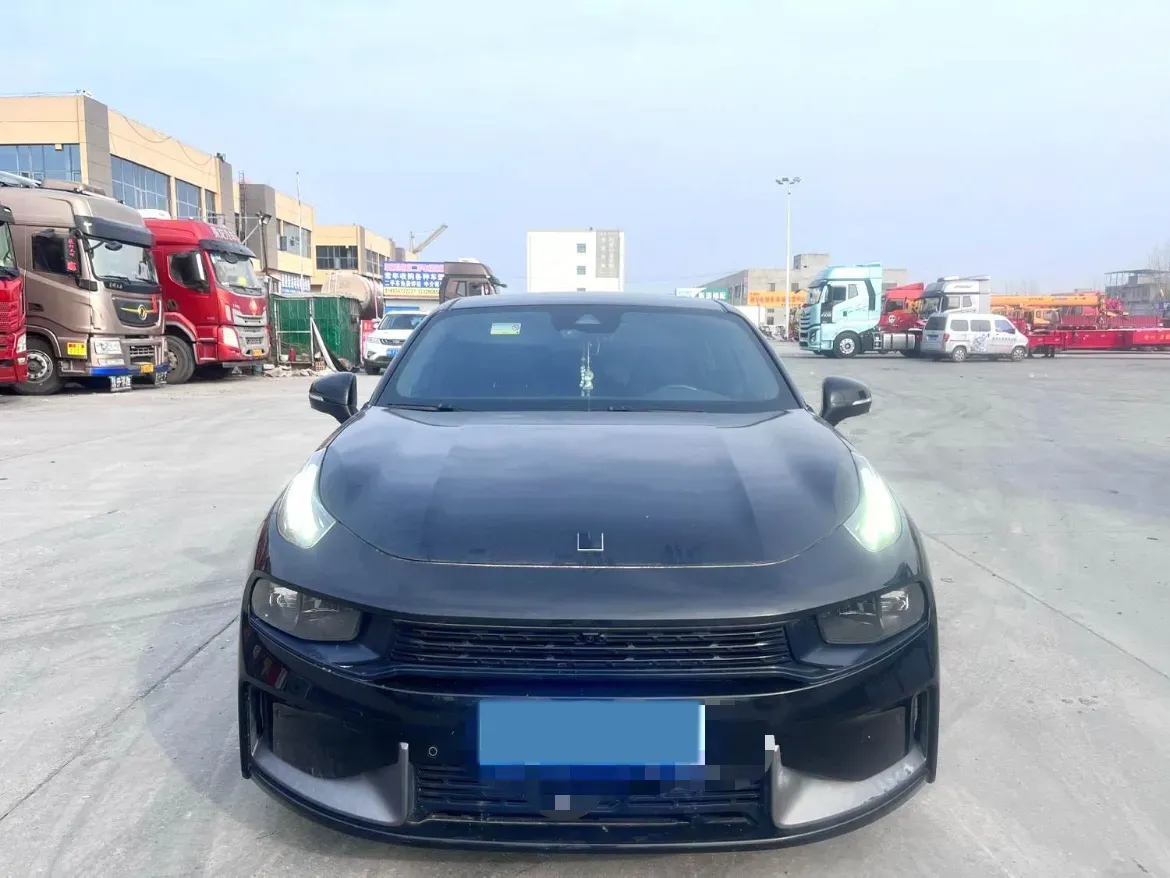 2018 Toyota C-HR 2.0L 171HP L4 CVT,autocango,china used car exporter,china ev exporter,chinese used car exporter,chinese used ev exporter