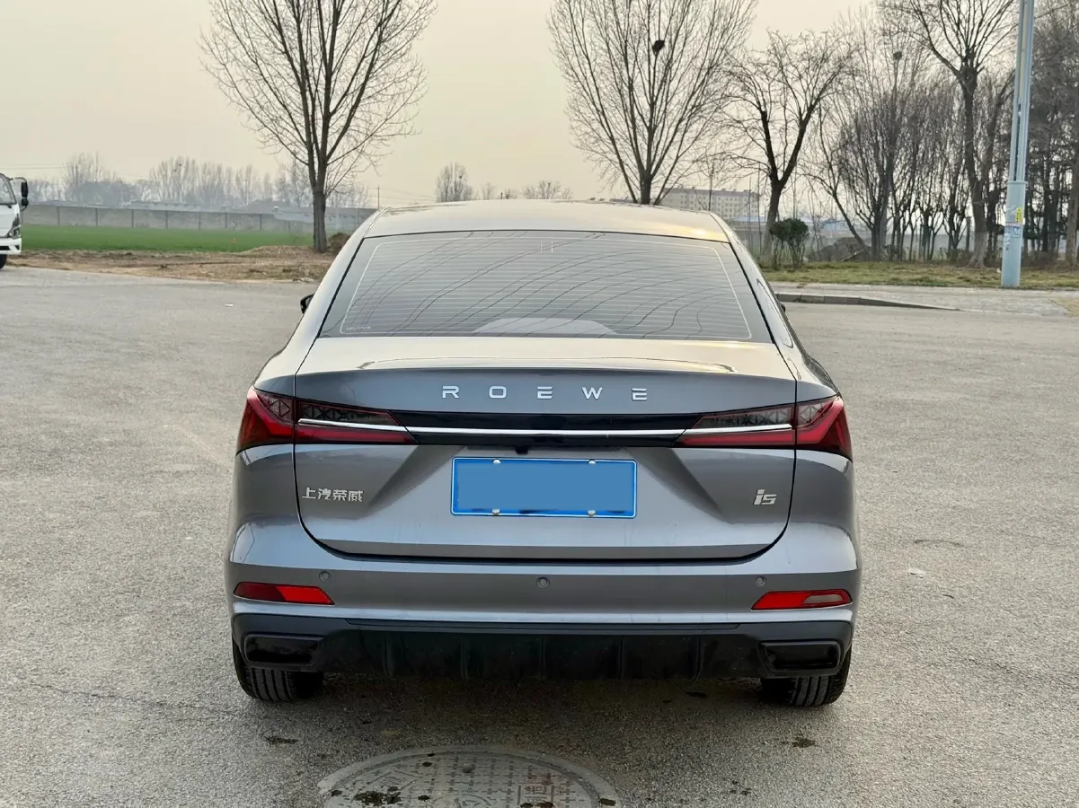 2026 Roewe i5 1.5L 129HP L4 CVT,autocango,china used car exporter,china ev exporter,chinese used car exporter,chinese used ev exporter