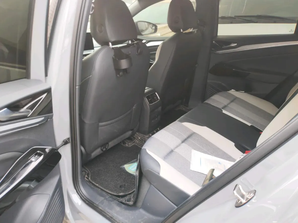 2021 Volkswagen ID.4 Crozz BEV 84.8KWH,autocango,china used car exporter,china ev exporter,chinese used car exporter,chinese used ev exporter