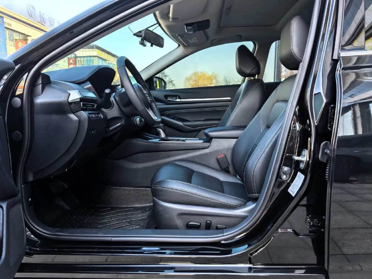 2024 Nissan Teana 2.0L 156HP L4 CVT,autocango,china used car exporter,china ev exporter,chinese used car exporter,chinese used ev exporter