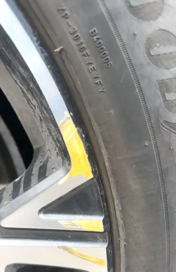 2025 LYNK&CO 900 2.0T 254HP L4 3DHT PHEV,autocango,china used car exporter,china ev exporter,chinese used car exporter,chinese used ev exporter