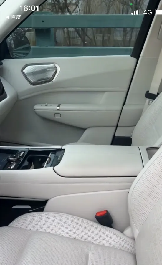 2025 LYNK&CO 900 2.0T 254HP L4 3DHT PHEV,autocango,china used car exporter,china ev exporter,chinese used car exporter,chinese used ev exporter