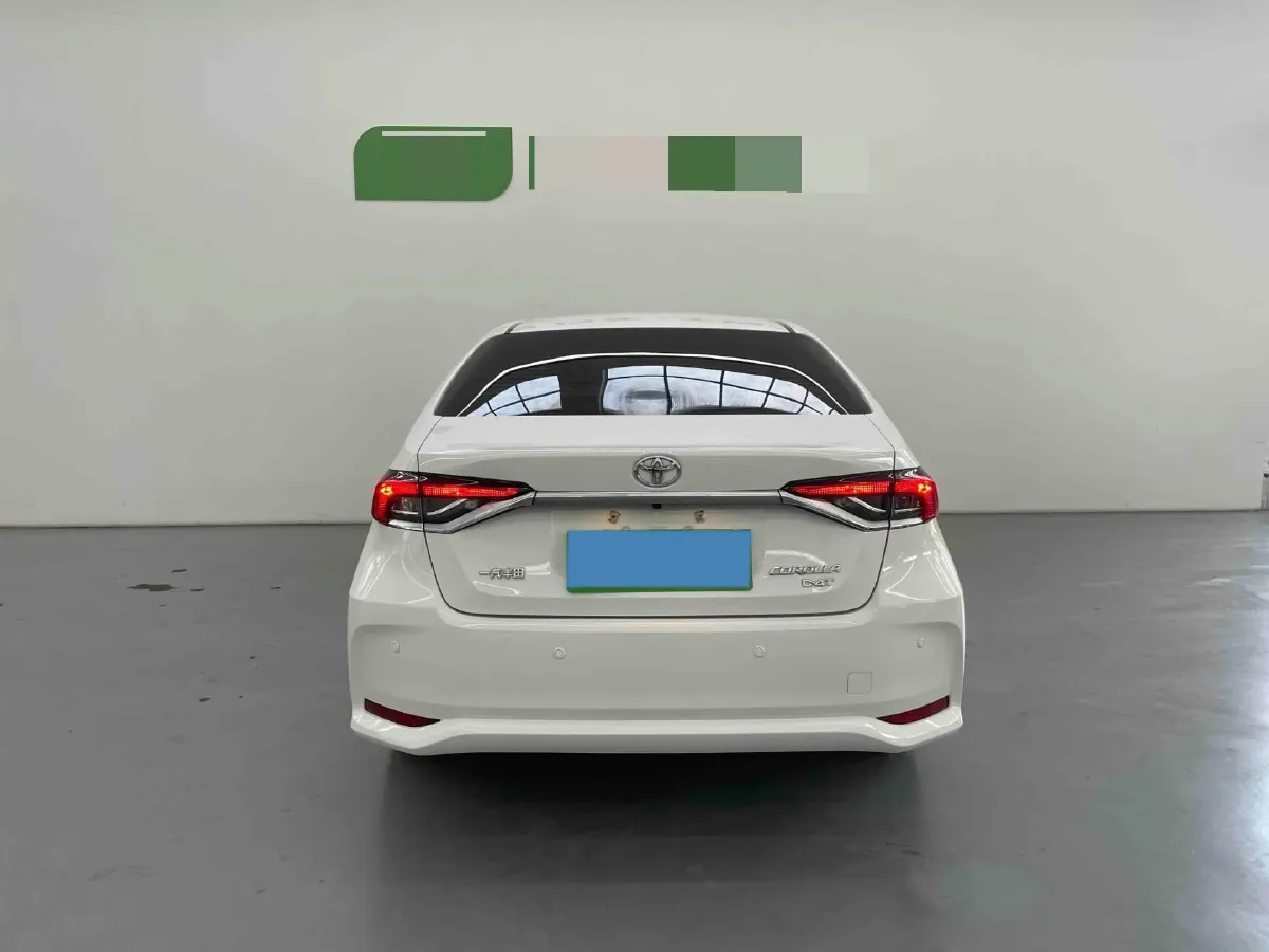 2021 Toyota Corolla 1.2T 116HP L4 CVT,autocango,china used car exporter,china ev exporter,chinese used car exporter,chinese used ev exporter