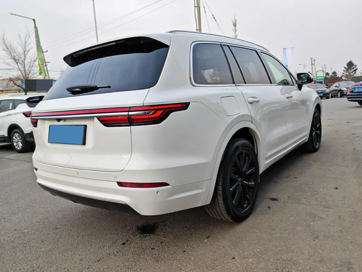 2020 Li ONE Range Extended 131HP REEV 40.5KWH,autocango,china used car exporter,china ev exporter,chinese used car exporter,chinese used ev exporter