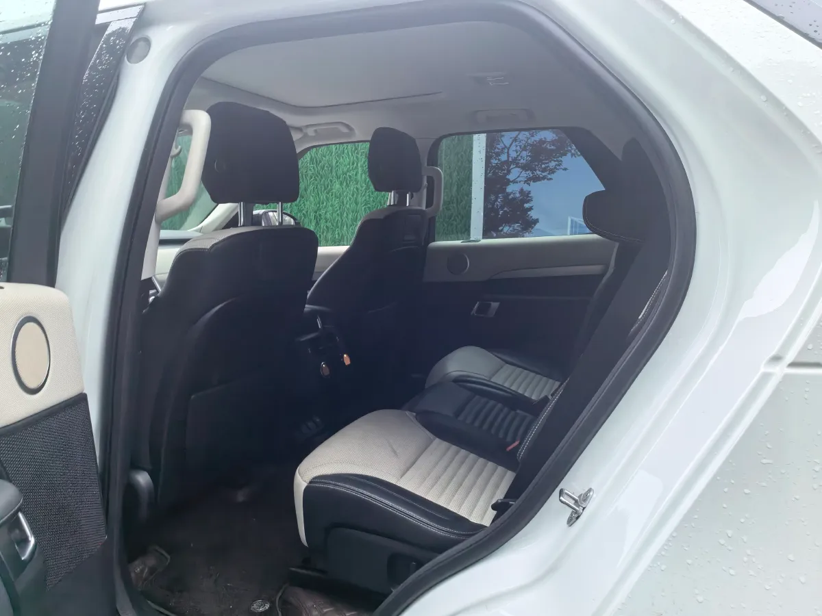 2021 Land Rover Discovery 3.0T 360HP L6 8AT,autocango,china used car exporter,china ev exporter,chinese used car exporter,chinese used ev exporter