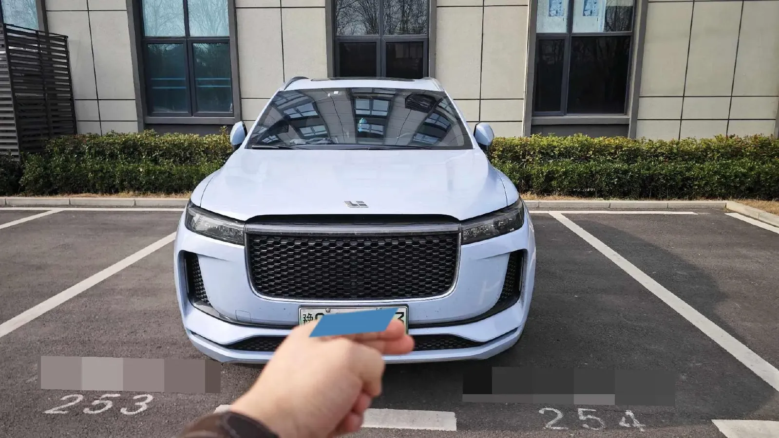 2020 Li ONE Range Extended 131HP REEV 40.5KWH,autocango,china used car exporter,china ev exporter,chinese used car exporter,chinese used ev exporter