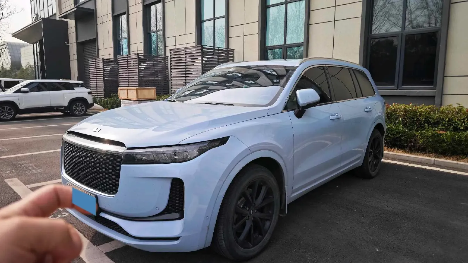2020 Li ONE Range Extended 131HP REEV 40.5KWH,autocango,china used car exporter,china ev exporter,chinese used car exporter,chinese used ev exporter