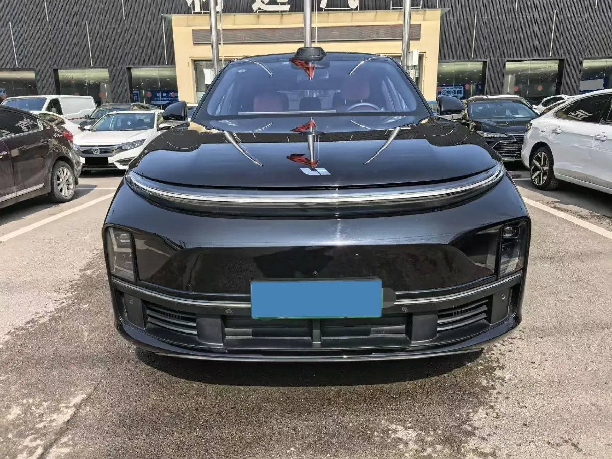 2024 Li L8 Range Extended 154HP REEV 42.8KWH,autocango,china used car exporter,china ev exporter,chinese used car exporter,chinese used ev exporter