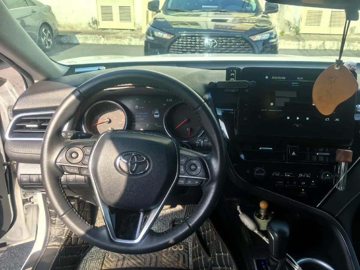 2022 Toyota Camry 2.0L 178HP L4 CVT,autocango,china used car exporter,china ev exporter,chinese used car exporter,chinese used ev exporter