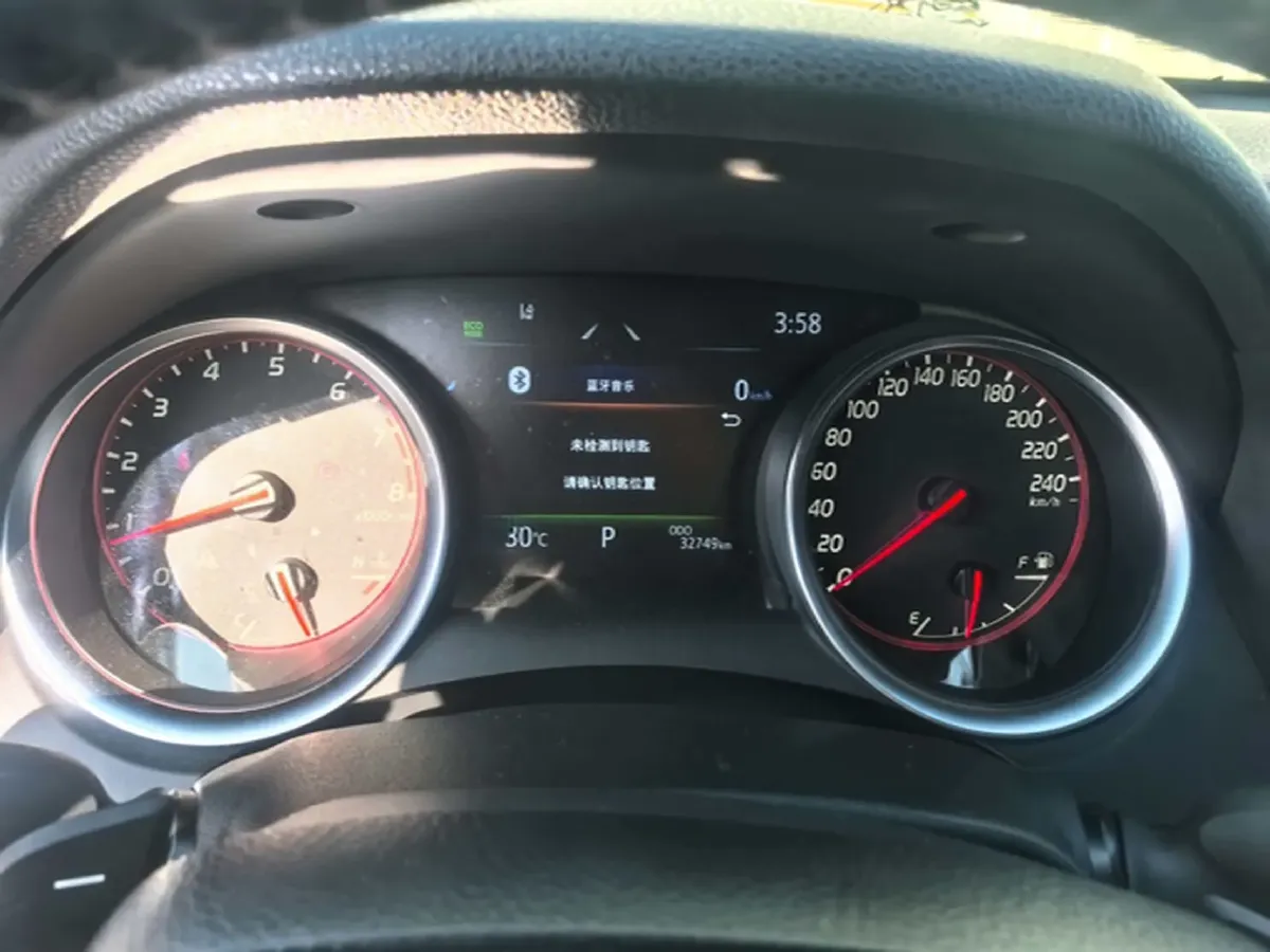 2022 Toyota Camry 2.0L 178HP L4 CVT,autocango,china used car exporter,china ev exporter,chinese used car exporter,chinese used ev exporter