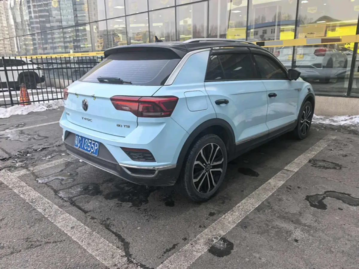 2021 Volkswagen T-Roc 1.4T 150HP L4 7DCT,autocango,china used car exporter,china ev exporter,chinese used car exporter,chinese used ev exporter