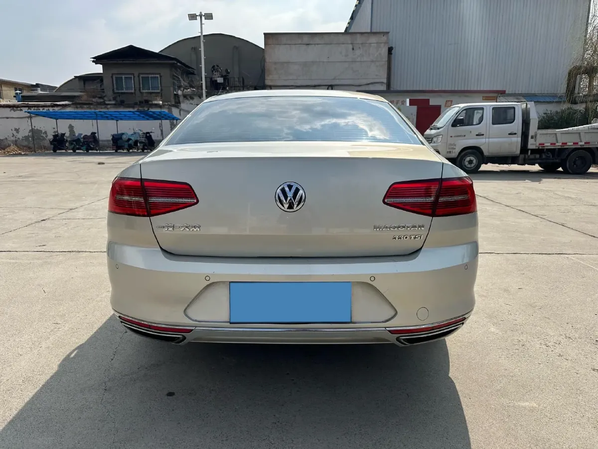 2018 Volkswagen Magotan 1.8T 180HP L4 7DCT,autocango,china used car exporter,china ev exporter,chinese used car exporter,chinese used ev exporter