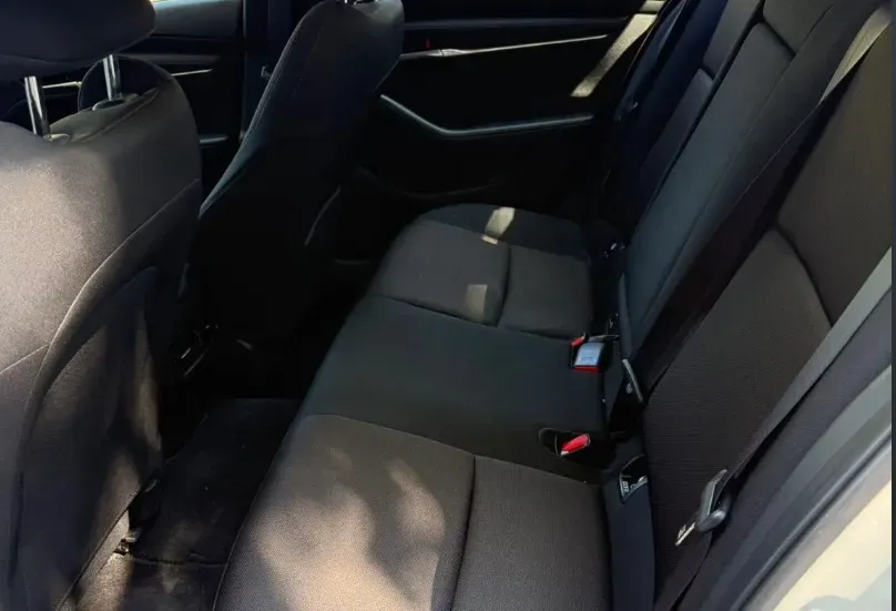 2023 Mazda 3 Axela 2.0L 158HP L4 6AT,autocango,china used car exporter,china ev exporter,chinese used car exporter,chinese used ev exporter