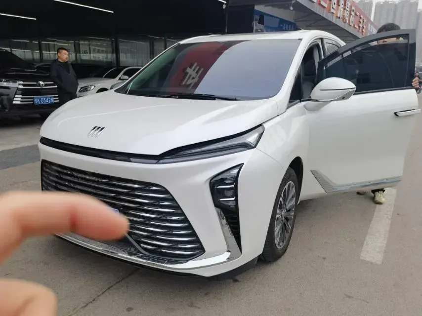 2025 Buick GL8 2.0T 237HP L4 9AT,autocango,china used car exporter,china ev exporter,chinese used car exporter,chinese used ev exporter