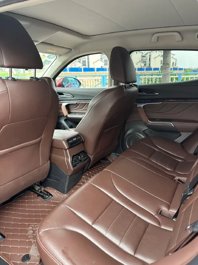 2019 WEY VV5 2.0T 224HP L4 7DCT,autocango,china used car exporter,china ev exporter,chinese used car exporter,chinese used ev exporter