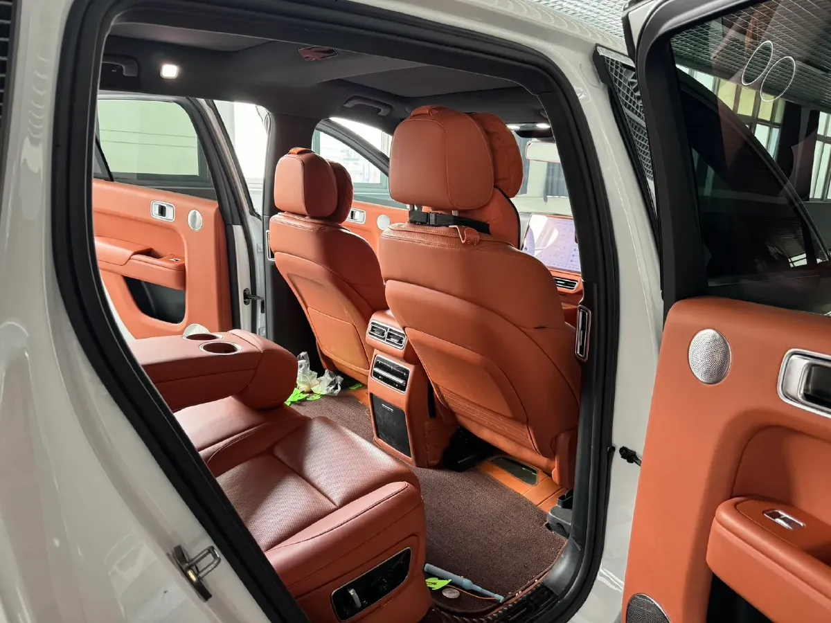 2023 Li L7 Range Extended 154HP REEV 40.9KWH,autocango,china used car exporter,china ev exporter,chinese used car exporter,chinese used ev exporter