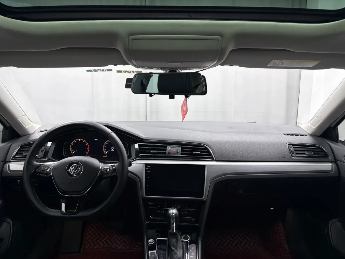 2019 Volkswagen Passat 1.4T 150HP L4 7DCT,autocango,china used car exporter,china ev exporter,chinese used car exporter,chinese used ev exporter