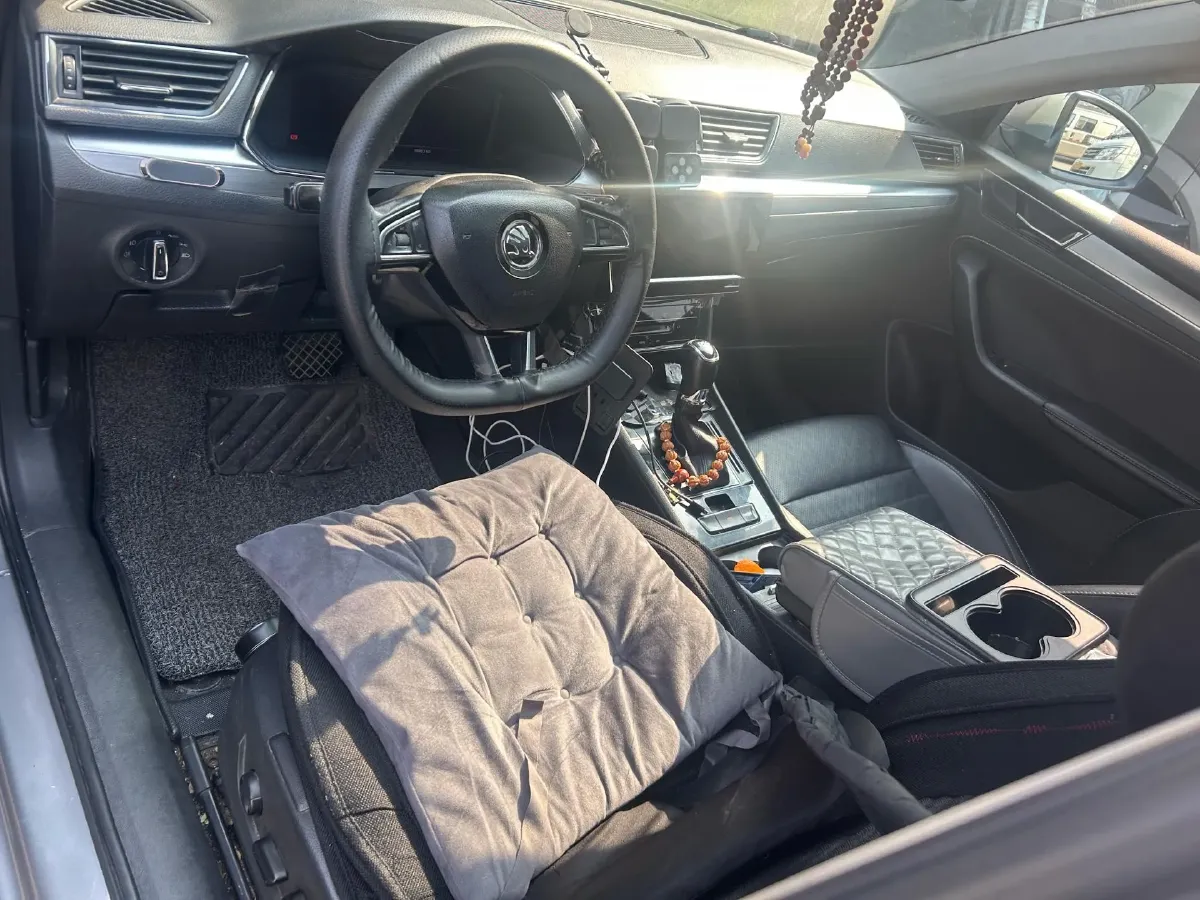 2019 Honda CR-V 2.0L 146HP L4 E-CVT Hybrid,autocango,china used car exporter,china ev exporter,chinese used car exporter,chinese used ev exporter