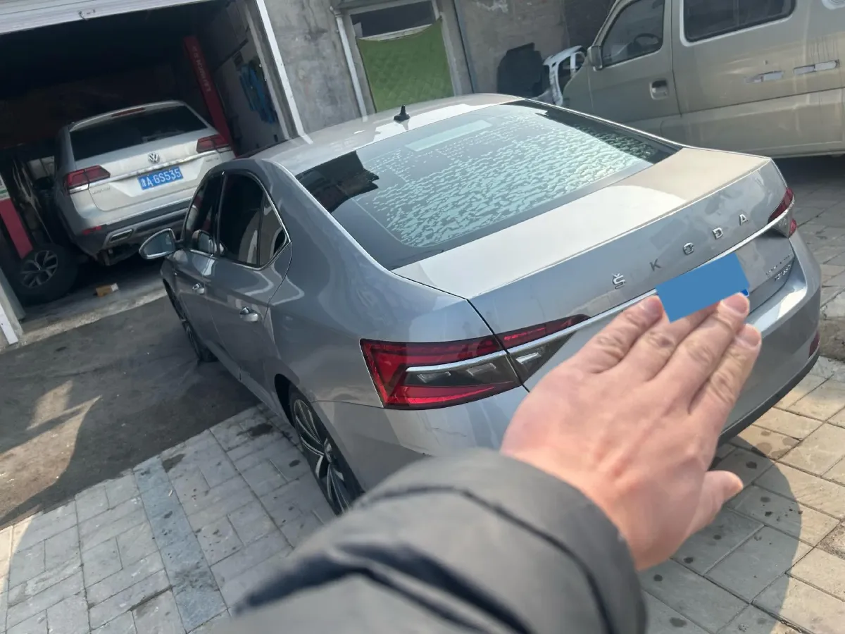 2019 Honda CR-V 2.0L 146HP L4 E-CVT Hybrid,autocango,china used car exporter,china ev exporter,chinese used car exporter,chinese used ev exporter