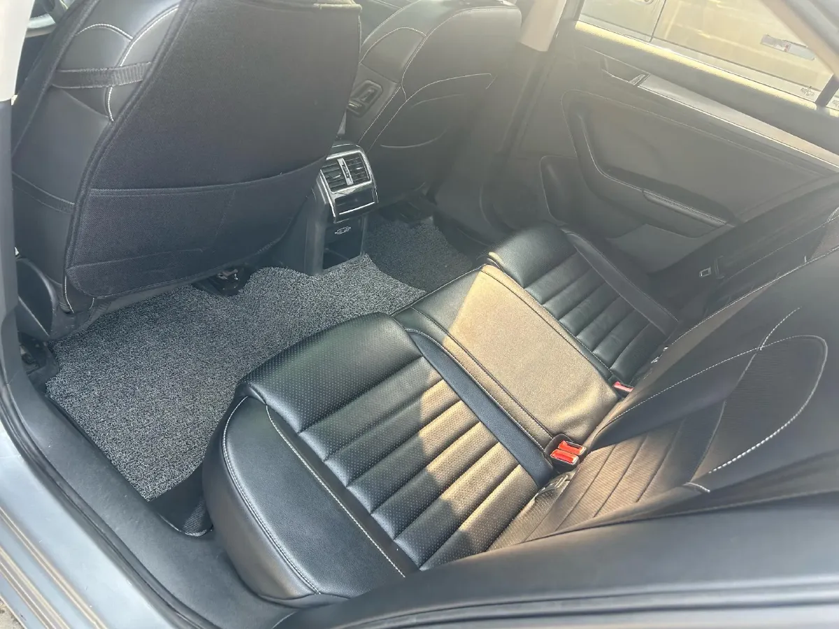 2019 Honda CR-V 2.0L 146HP L4 E-CVT Hybrid,autocango,china used car exporter,china ev exporter,chinese used car exporter,chinese used ev exporter